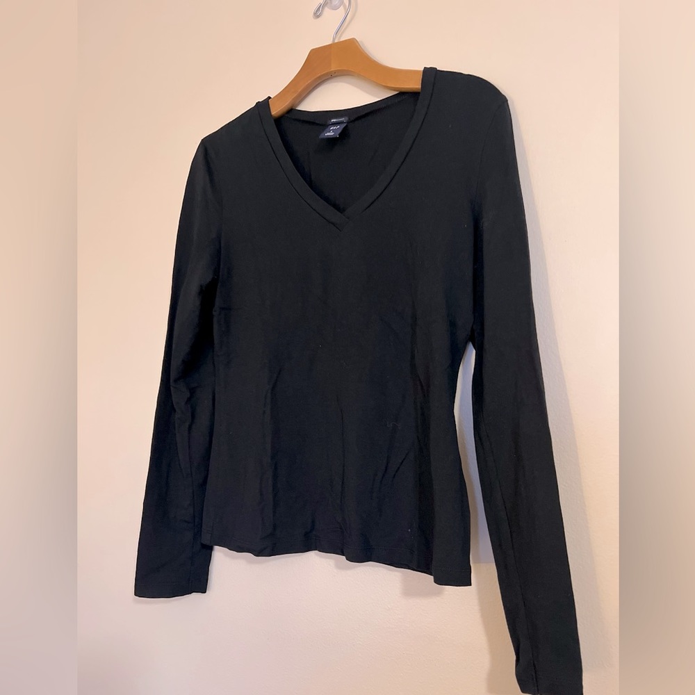 Gap Stretch V-Neck Top - Size Small